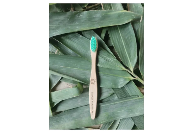 Kids Bamboo Toothbrush (Green)